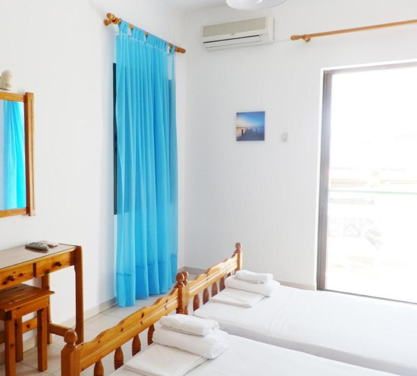 Maria Studios Agia Marina  Екстериор снимка